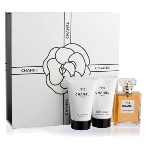 chanel gift with purchase canada|chanel gift sets clearance.